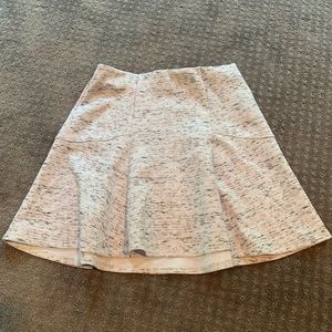 white and grey pattern skirt